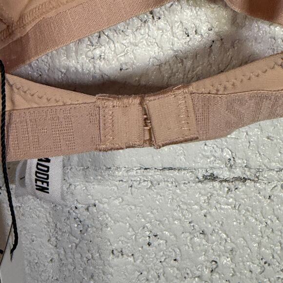 Steve Madden Women’s Triangle X-Back Lounge Bra bralette, rose dust small - Picture 6 of 7